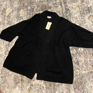 Christopher & Banks Black Women's Sweater Cape